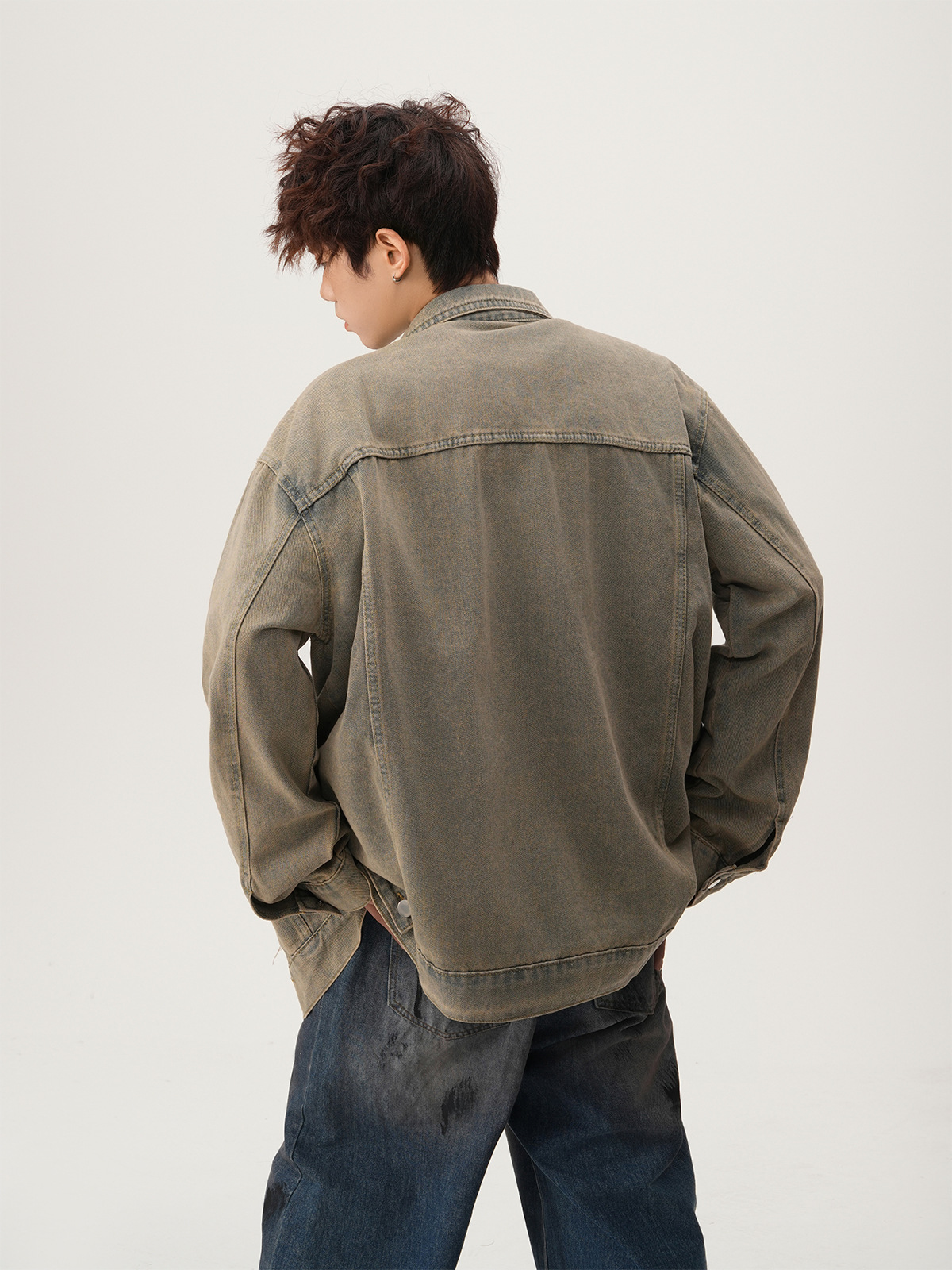 แจ็คเก็ตยีนส์ขาดสไตล์อเมริกัน  - Mens Fashion Denim บทวิจารณ์และราคา