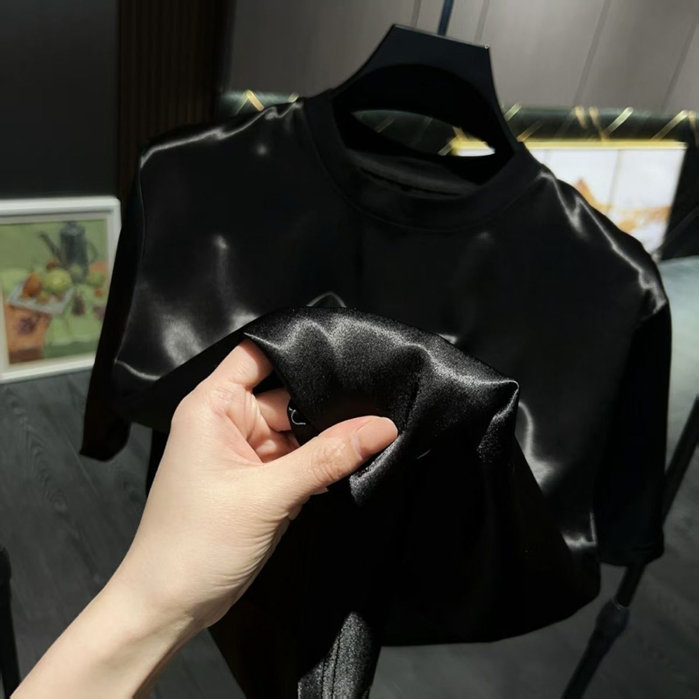 ชุดเซ็ตเสื้อยืดและกางเกงผ้าซาต - Men'S Fashion Advice บทวิจารณ์และราคา