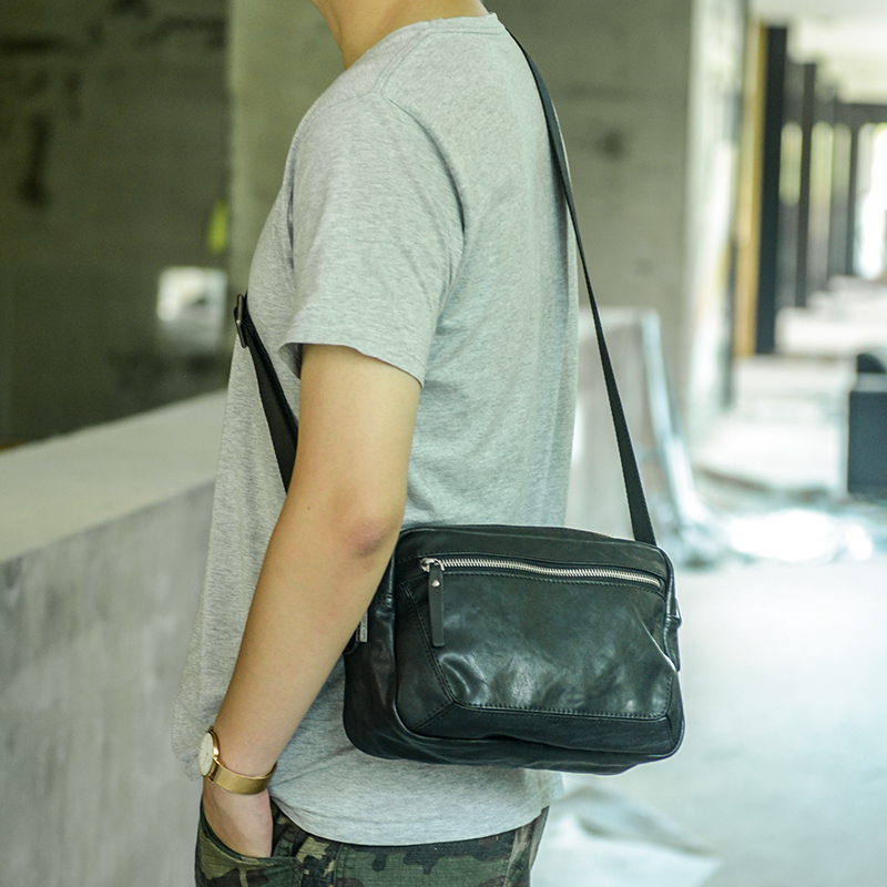 กระเป๋าสะพายหนังของผู้ชายแบบให - Yellow Men'S Fashion บทวิจารณ์และราคา